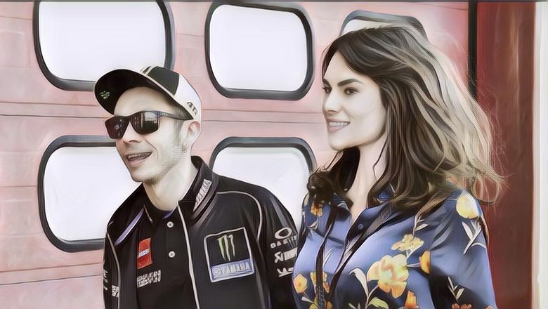 Pacar Valentino Rossi Blak-Blakan Soal Pelecehan yang Terjadi di Lintasan Balap