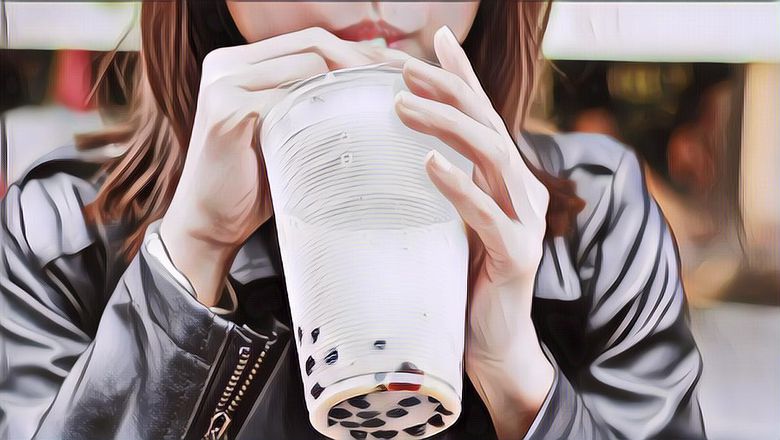 Tragis! Remaja 16 Tahun Tergeletak Tak Bernyawa Di Jalanan Diduga Karena Tersedak Saat Minum Boba