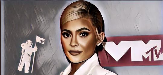 Kylie Jenner Hobi Konsumsi Kaldu Tulang, Ternyata Ini Manfaatnya