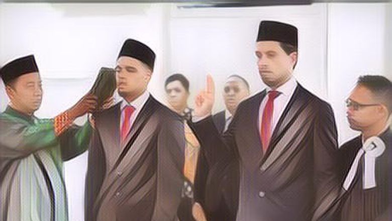 Thom Haye dan Ragnar Oratmangoen Resmi Jadi WNI, Siap Tampil Lawan Vietnam