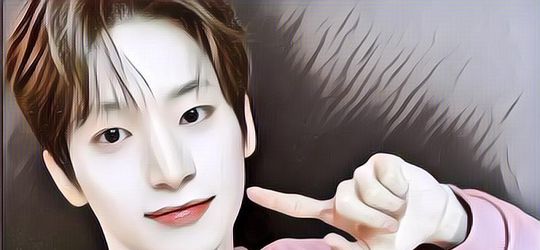 Jungmo CRAVITY Akan Perform Sambil Duduk Karena Cedera yang Dideritanya