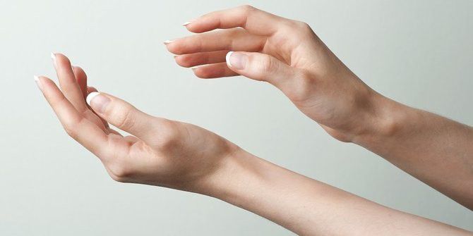 7. Gerakan pergelangan tangan 