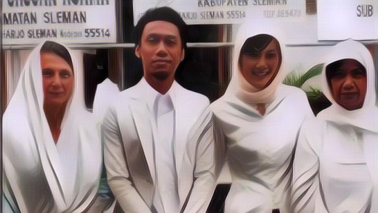 Kumpulan Artis yang Nikah di KUA, Sekarang Malah Jadi Tren