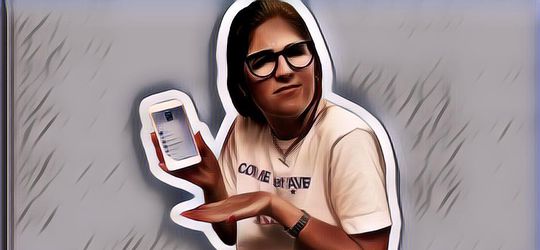 Alasan Mantan Masih Sering Lihat Instastory-mu, Mmm..Hati-Hati GR!