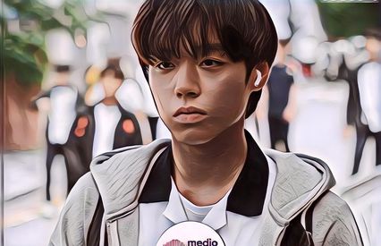 Park Ji Hoon Sebut Perannya di Serial "Week Hero" Mirip dengan Masa Kecilnya yang Keras