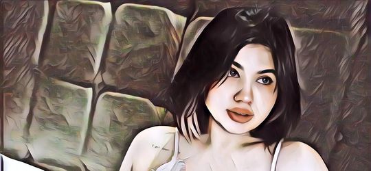 Pakai Daster Tipis, Gini Penampilan Dea OnlyFans Saat Ditangkap Polisi Atas Dugaan Konten Pornografi