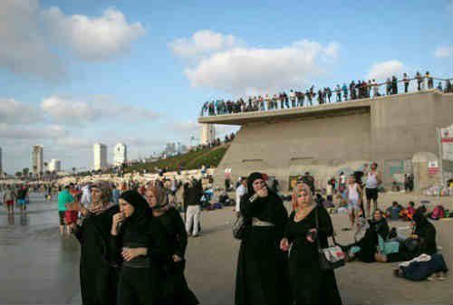 Pelesir ke pantai - Palestina