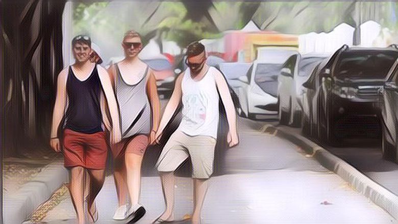 Ini 5 Hal yang Mungkin Membuat WNA Tidak Betah Tinggal di Indonesia