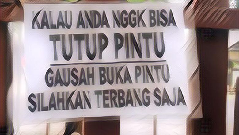 Tulisan di Pagar Rumah Ini Bikin Maling dan Tamu Mikir Dua Kali Pas Mau Masuk