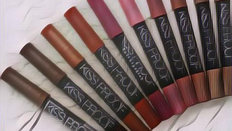 Lipstick Kiss Proof Berbahaya Karena Mengandung Paraben? Ini Jawabannya