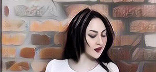 Payudaranya Kegedean, Wanita Ini Gagal Jadi Guru dan Pilih Jadi Model Majalah Dewasa