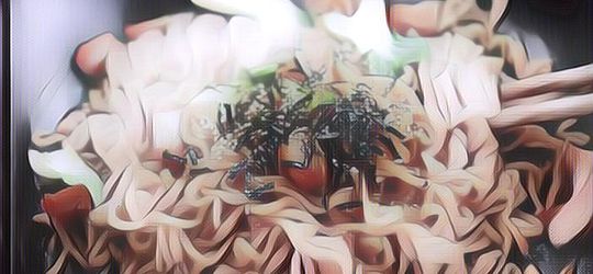 Gara-Gara Kena Penyakit Lambung Pasca Makan Samyang, Influencer Ini Langsung Gugat Perusahaan Rp 150 Miliar