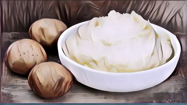 Kulit Wajah Glowing Bebas Bintik Hitam Hanya dengan Masker Kentang