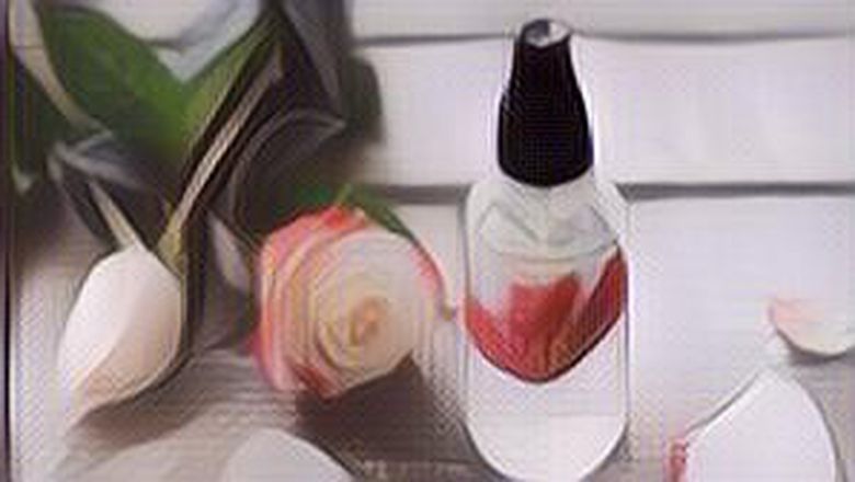 Cara Tepat Menggunakan Air Mawar untuk Atasi Jerawat