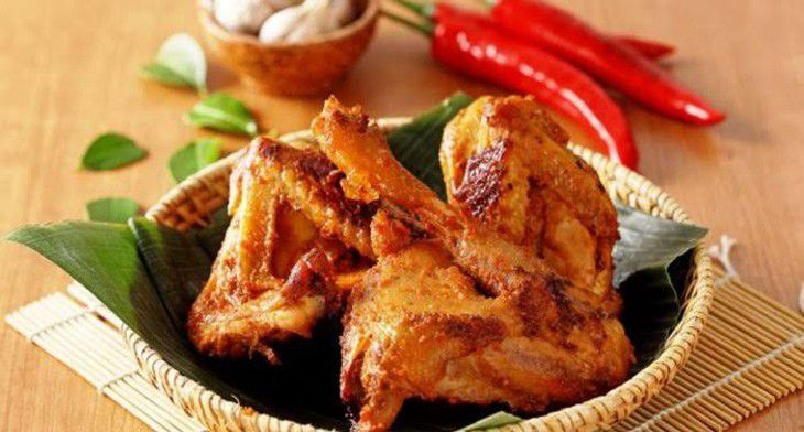 1. Ayam Cincane