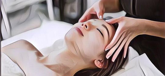 Rutin Pijat Wajah Seperti Ini Bisa Bikin Kamu Awet Muda, Gampang Banget!