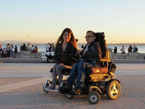 Diogo Martins @rodas89 pose bersama pasangannya