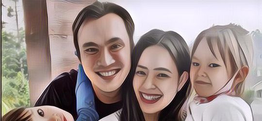 Seorang Peramal Memprediksi Lady Nayoan Balikan dengan Rendy Kjaerett