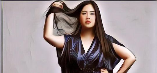 Biar Nggak Minder, Ini Panduan Pemilihan Model Baju Buat Menyamarkan Lengan Besar~