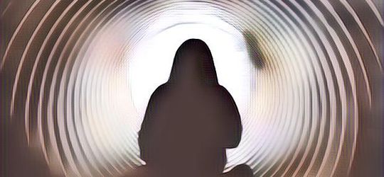 Kisah Wanita Yang Mengalami Gangguan Jiwa Akibat Diguna-Guna