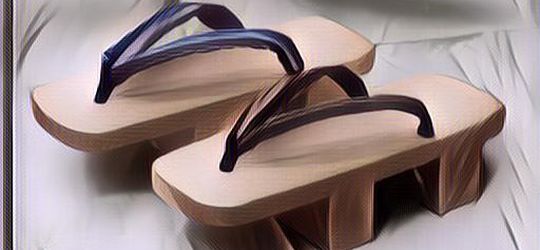 Deretan Alas Kaki Tradisional yang Dipakai Para Leluhur