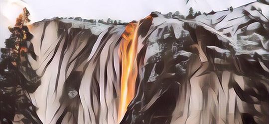 Menakjubkan! Amerika Punya Wisata Air Terjun ‘Api’ yang Kini Aktif Kembali