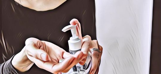 Duh! Seorang Pencuri di Rumania Nekat Minum Desinfektan karena Percaya Kata-kata Donald Trump