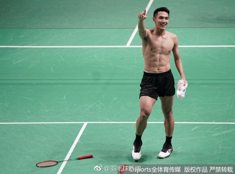 5. Tetap keren di lapangan