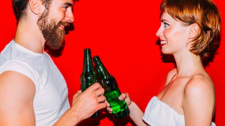 Menjalin silaturahmi adalah hal yang baik