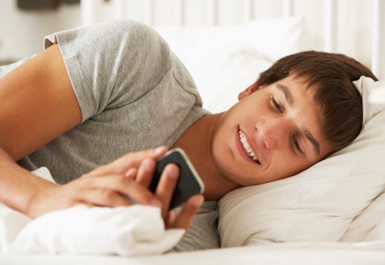 #2 Menguras waktu dan perhatian kita