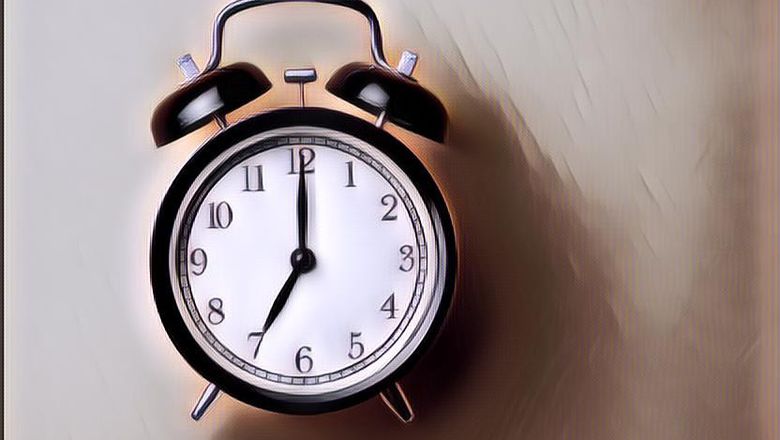 Negara Mana Aja Sih yang Punya Banyak Zona Waktu?