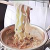 Diluar Dugaan, Mahasiswa Ini Masak Mie Instan Pakai Setrikaan