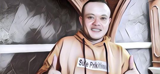 Cewek Ini Dijuluki "Sulewati" karena Punya Wajah Mirip Banget Sama Sule, Videonya di TikTok Viral!