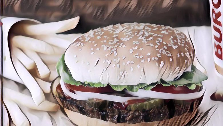 Bukti Produknya Tanpa Pengawet, Burger King Perlihatkan Tampilan Whooper Setelah 34 Hari