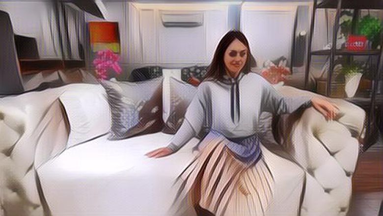 Tajir Melintir, Artis-artis Ini Punya Lift di Rumahnya, yang Terbaru Celine Evangelista