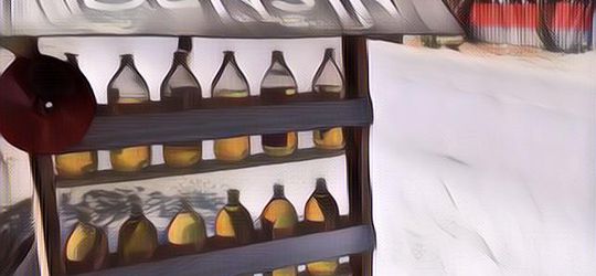 Potret Tulisan Pedagan Bensin Eceran yang Absurd Abis, Dijamin Ketawa Ngakak!