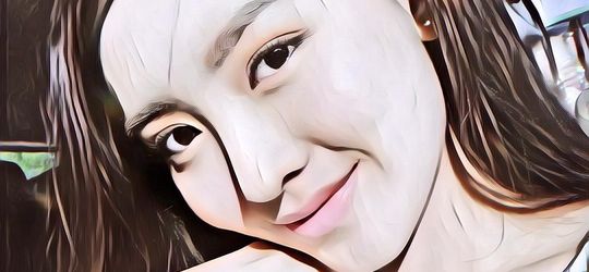 Begini Reaksi Natasha Wilona Saat Buka-bukaan tentang Ciuman Pertama