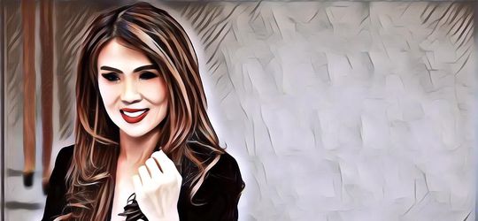 Keadilan Sosial Bagi yang Glowing dan Hak Kesehatan Bagi yang Kaya Raya, Kok Bisa Helena Lim Vaksin Duluan?