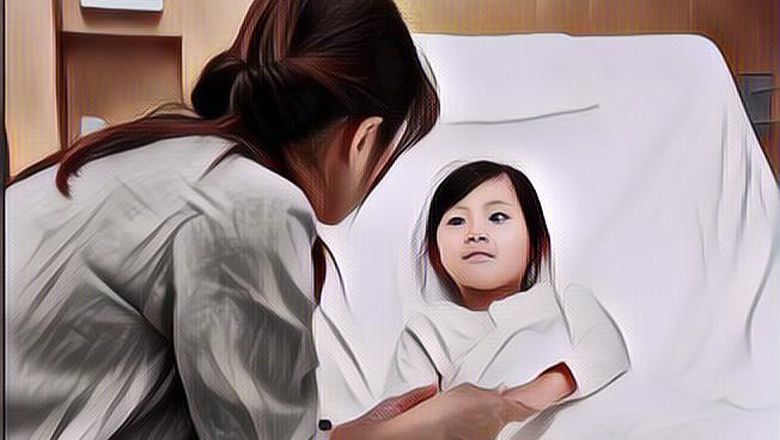 Bikin Mewek, Seorang Bocah Menghibur Ibunya Ketika Diisolasi di RS