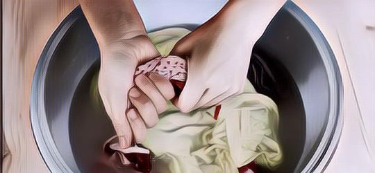 Cara Menghilangkan Jamur di Baju, Efektif Nggak Pakai Ribet