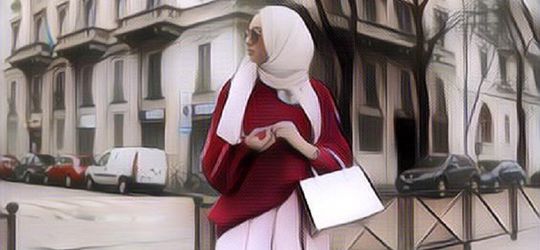Baju Pink Cocok dengan Jilbab Warna Apa, Ini Pilihannya!