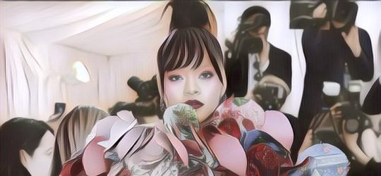 Met Gala 2018: Rihanna Menjelma sebagai Paus