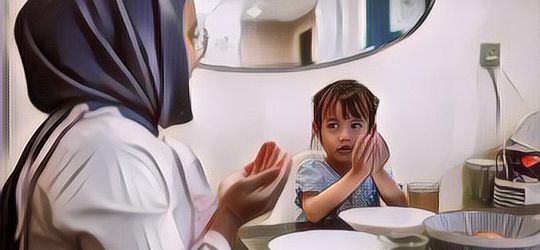 Buat Para Ibu, Begini Cara Mengajarkan Anak Puasa Pertama Kali