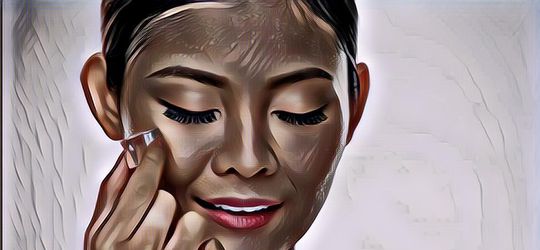 5 Tips Agar Makeup Menempel Sempurna, Enggak Perlu Sering-Sering Touch Up Deh!