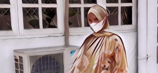 Chacha Frederica Unggah Foto Salat di Masjid, Tapi Kok Banjir Hujatan?