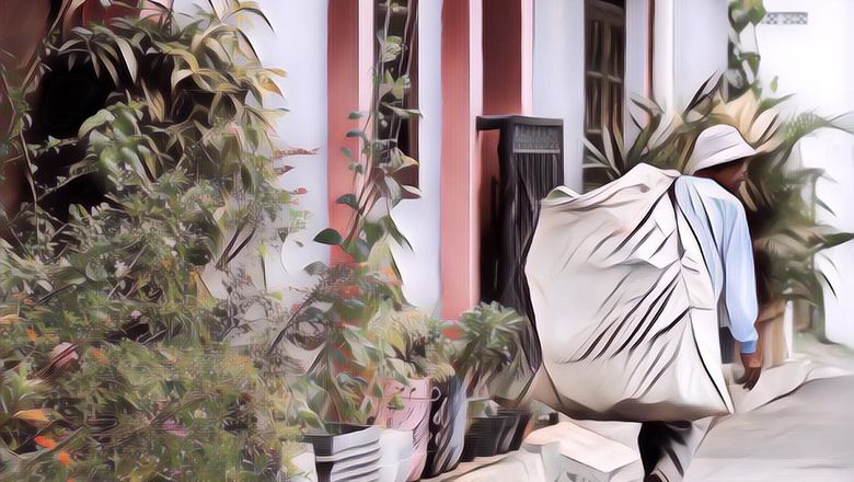 Viral Oknum Pemulung Buang Sedekah Nasi Kotak ke Tempat Sampah, Warganet: Mereka Tuh Nggak Pantes Dikasihani