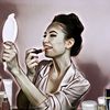 Keren! Wanita Ini Makeup Sendiri di Hari Lamaran, Hasilnya Bikin Melongo