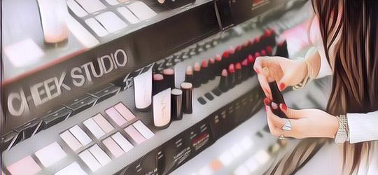 Stop Coba-Coba! Ini 3 Bahaya Memakai Tester Makeup di Toko Kosmetik
