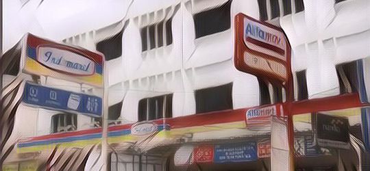 Di Padang Gak Ada Indomaret dan Alfamart, Ini Minimarket yang Ada di Sana