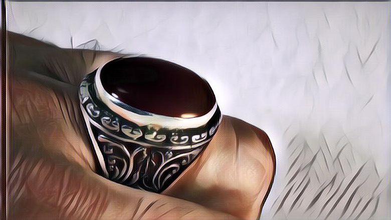 Tapak Jalak, Batu Berkharisma Untuk Kaum Laki-laki